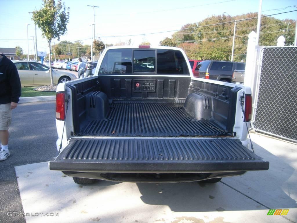 2001 S10 ZR2 Extended Cab 4x4 - Summit White / Graphite photo #7