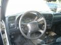 2001 Summit White Chevrolet S10 ZR2 Extended Cab 4x4  photo #16