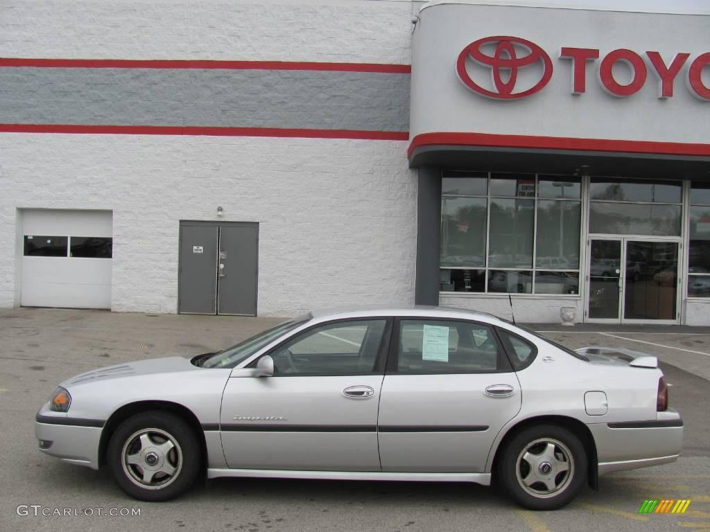 2001 Impala LS - Galaxy Silver Metallic / Medium Gray photo #2