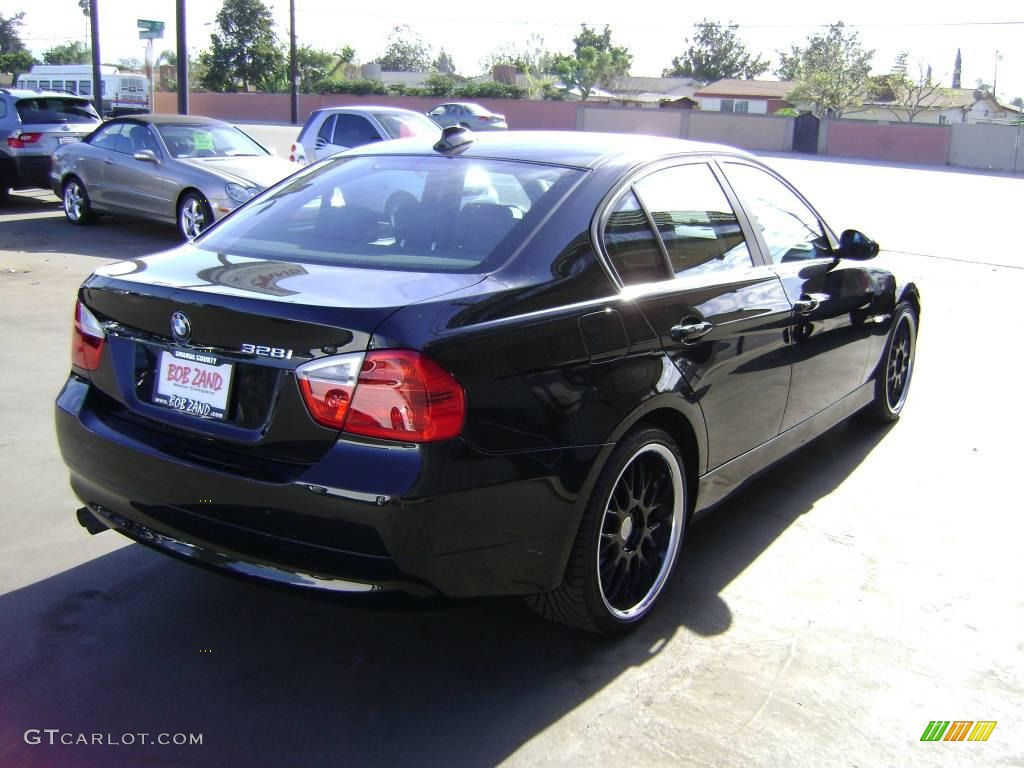 2007 3 Series 328i Sedan - Black Sapphire Metallic / Black photo #3