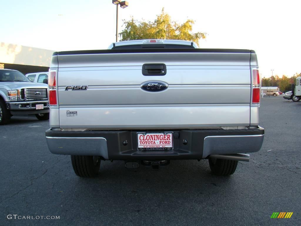 2010 F150 XLT SuperCab - Ingot Silver Metallic / Medium Stone photo #4