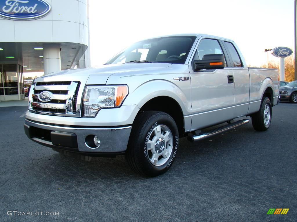 2010 F150 XLT SuperCab - Ingot Silver Metallic / Medium Stone photo #6