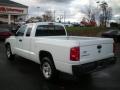 Bright White - Dakota ST Club Cab Photo No. 7