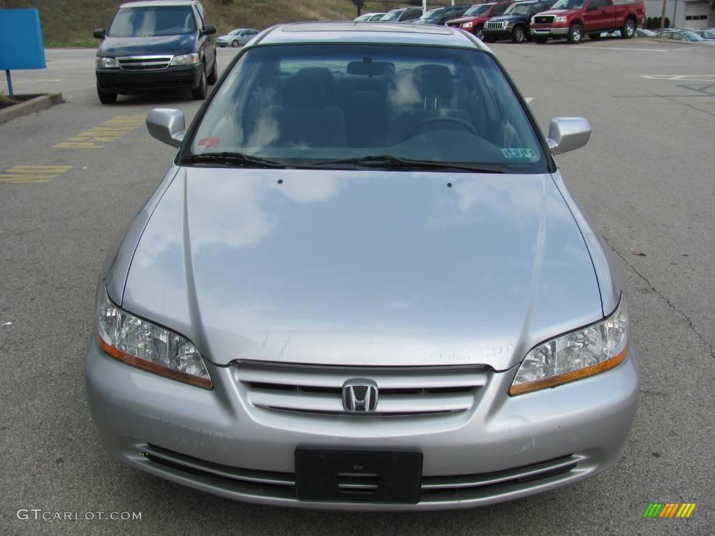 2002 Accord SE Sedan - Satin Silver Metallic / Quartz Gray photo #10