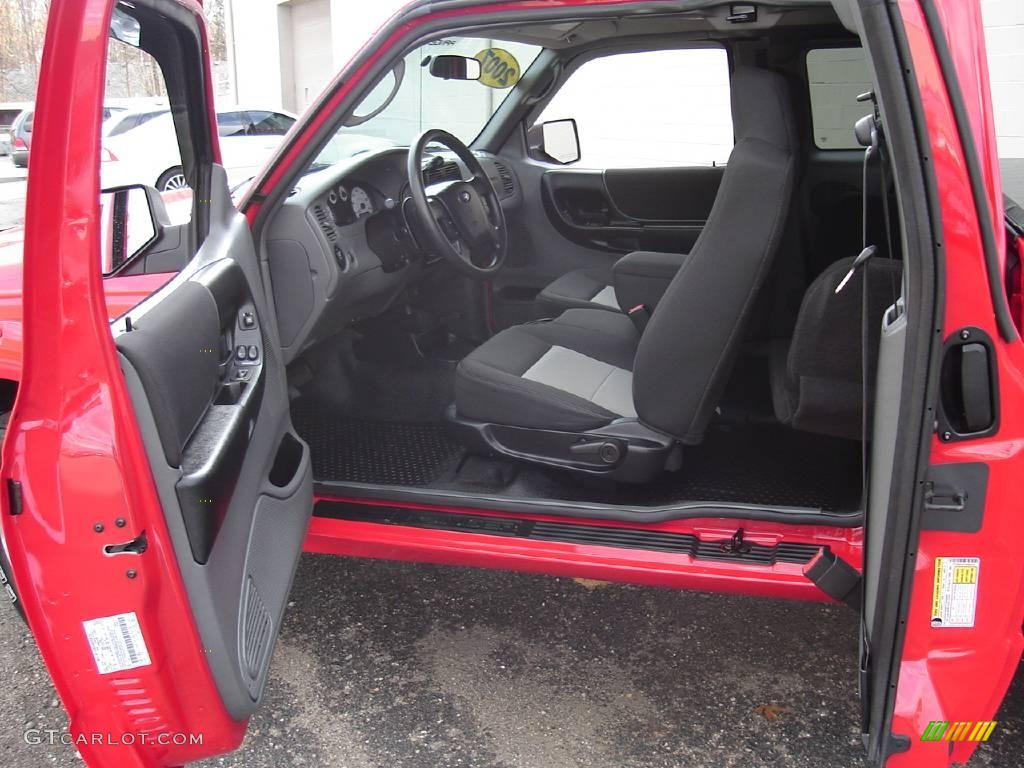 2007 Ranger Sport SuperCab - Torch Red / Medium Dark Flint photo #23