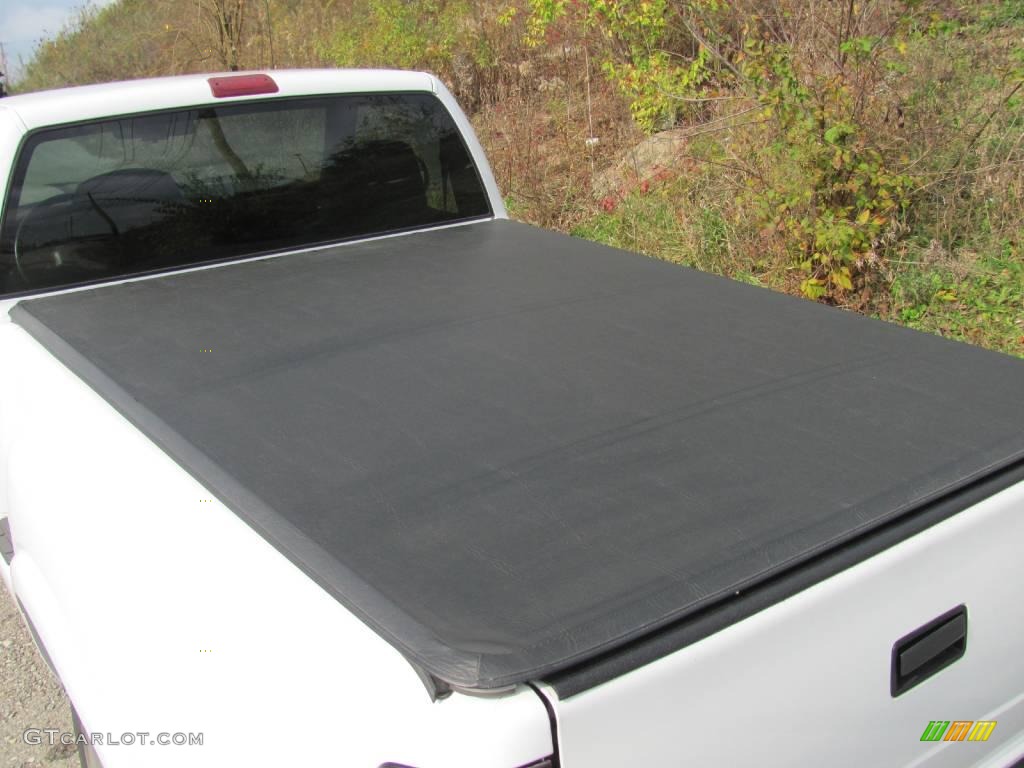 2000 Sonoma SLS Sport Regular Cab - Summit White / Pewter photo #4
