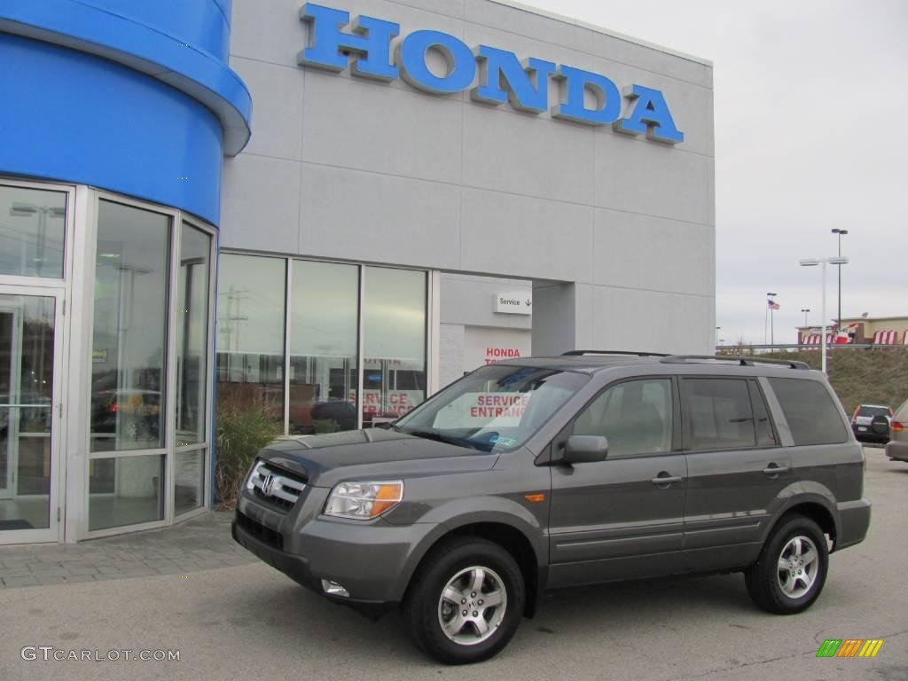 Nimbus Gray Metallic Honda Pilot