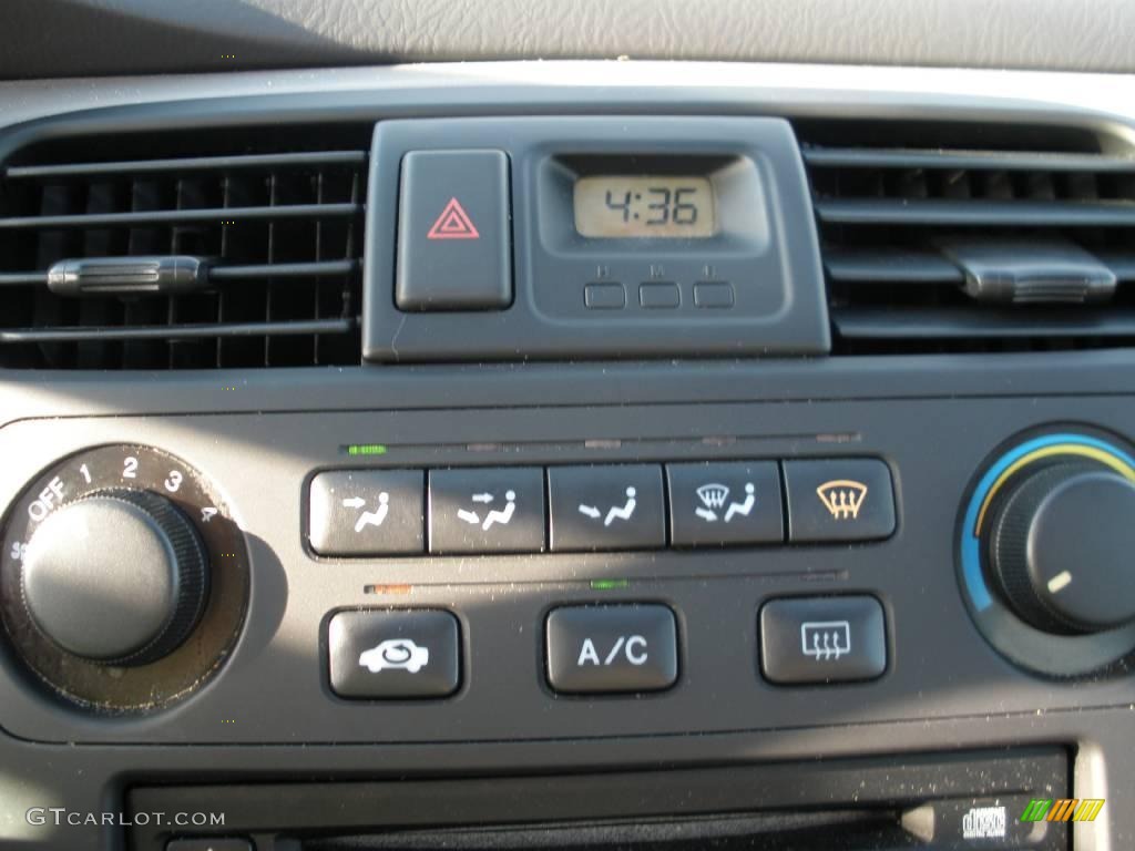 2002 Accord SE Sedan - Satin Silver Metallic / Quartz Gray photo #15