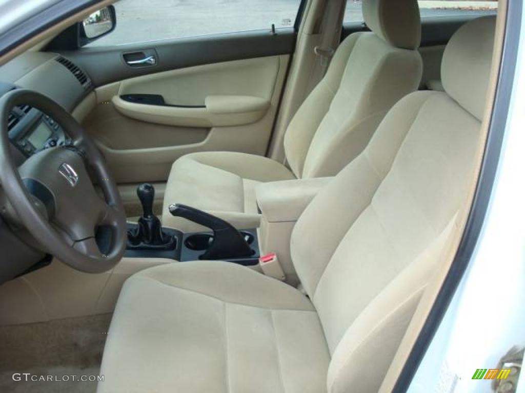 2007 Accord LX Sedan - Taffeta White / Ivory photo #8