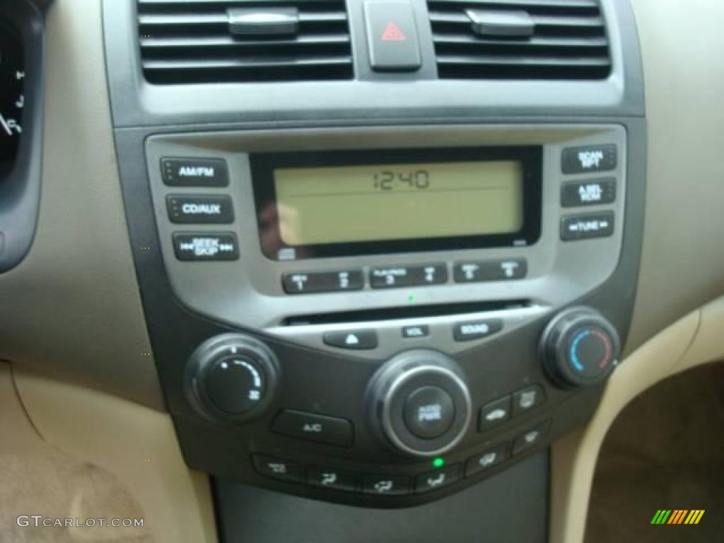 2007 Accord LX Sedan - Taffeta White / Ivory photo #13
