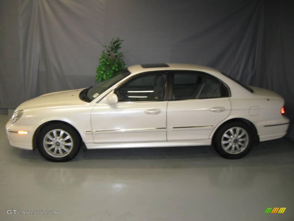 2003 Sonata GLS V6 - Noble White / Grey photo #2