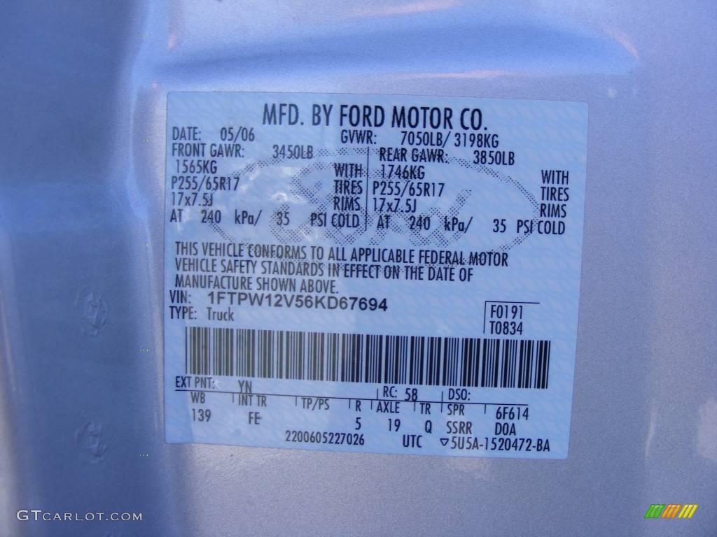 2006 F150 XLT SuperCrew - Silver Metallic / Medium/Dark Flint photo #42