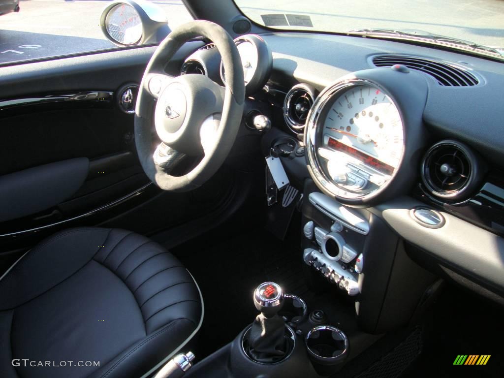 2009 Cooper John Cooper Works Clubman - Pepper White / Lounge Carbon Black Leather photo #18
