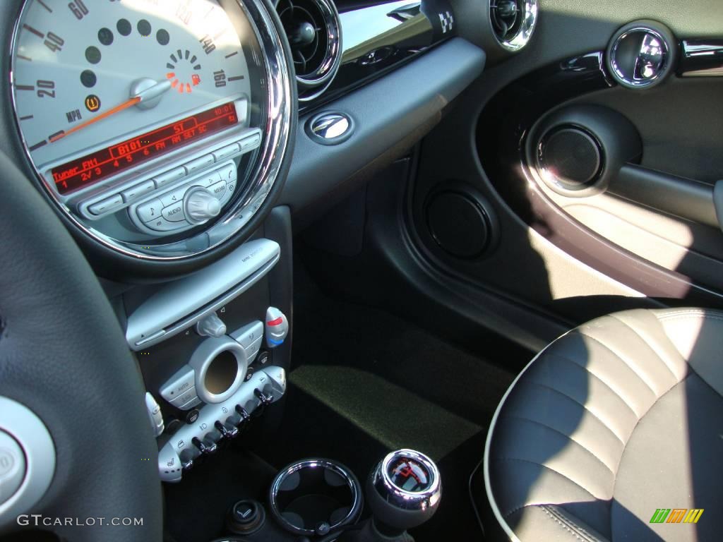 2009 Cooper John Cooper Works Clubman - Pepper White / Lounge Carbon Black Leather photo #34