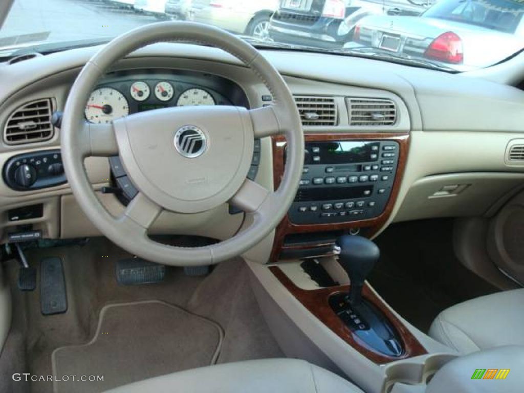 2004 Sable LS Premium Sedan - Vibrant White / Medium Parchment photo #10