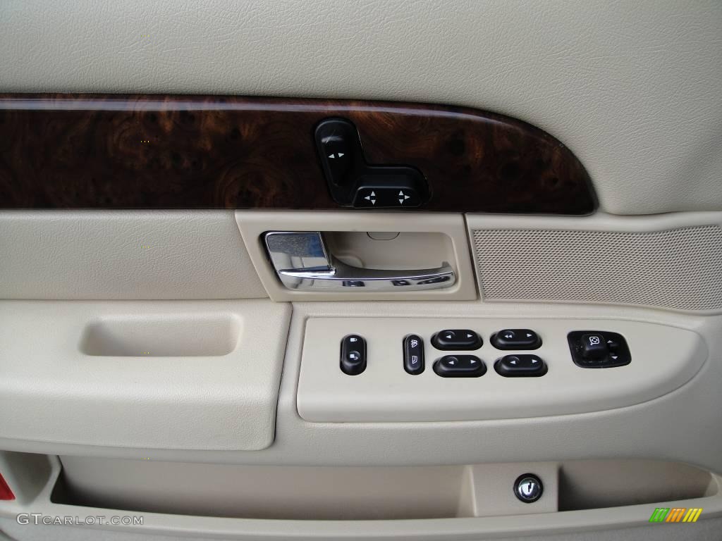 2006 Grand Marquis GS - Light Tundra Metallic / Light Camel photo #8