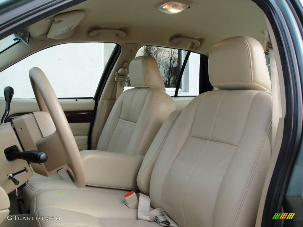 2006 Grand Marquis GS - Light Tundra Metallic / Light Camel photo #9