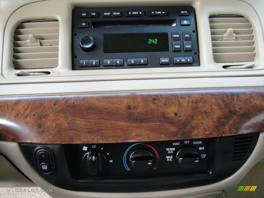 2006 Grand Marquis GS - Light Tundra Metallic / Light Camel photo #13