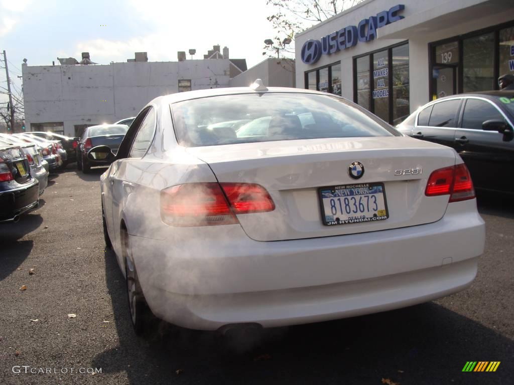 2007 3 Series 328i Coupe - Alpine White / Saddle Brown/Black photo #5