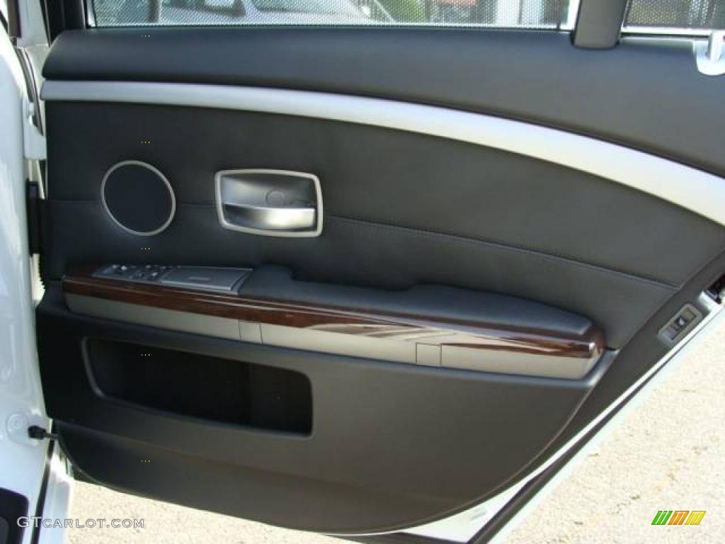 2007 7 Series 750i Sedan - Alpine White / Black photo #19