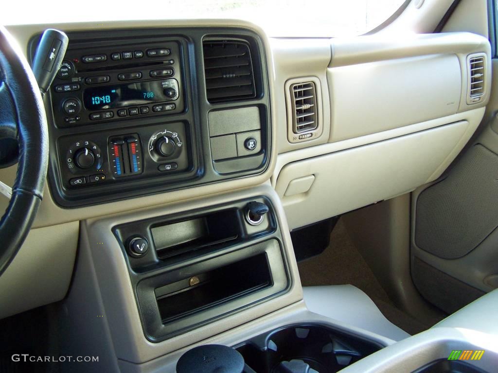 2005 Suburban 1500 Z71 4x4 - Sport Red Metallic / Tan/Neutral photo #20