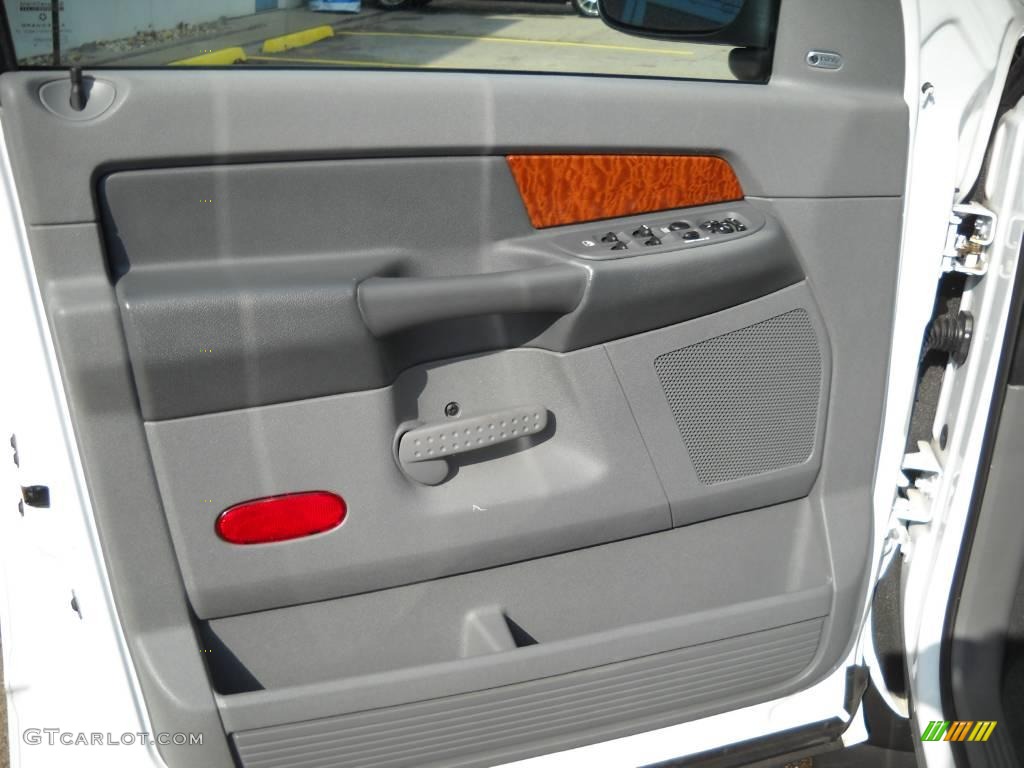 2006 Ram 1500 SLT Quad Cab 4x4 - Bright White / Medium Slate Gray photo #6