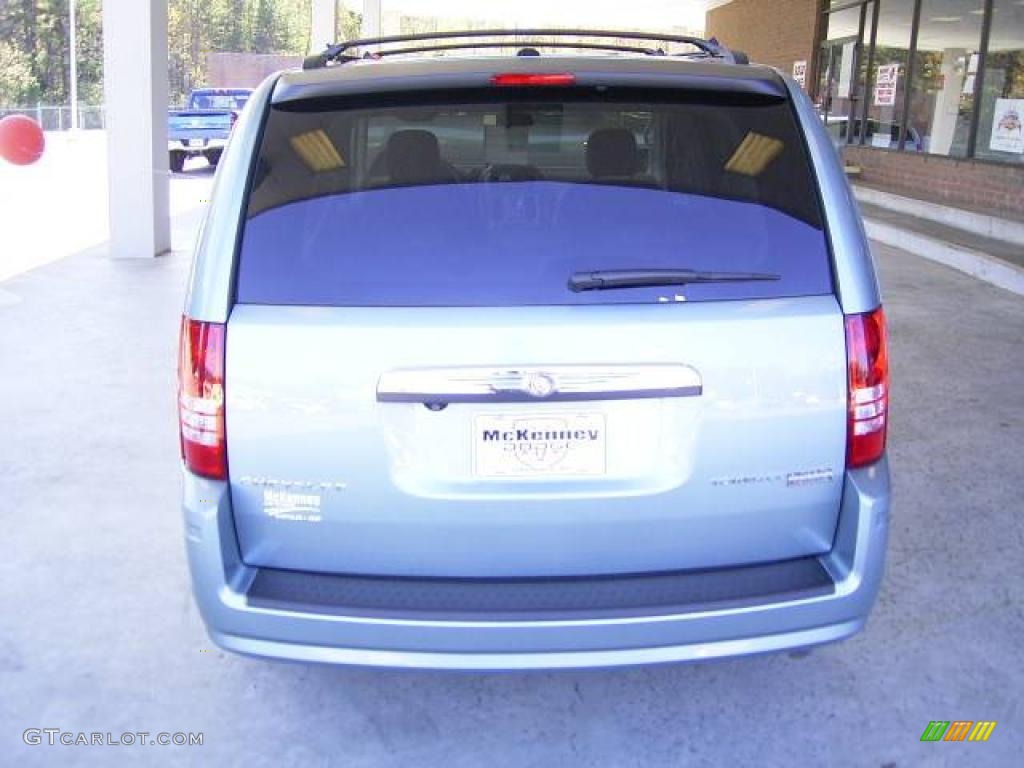 2010 Town & Country Touring - Clearwater Blue Pearl / Medium Slate Gray/Light Shale photo #4