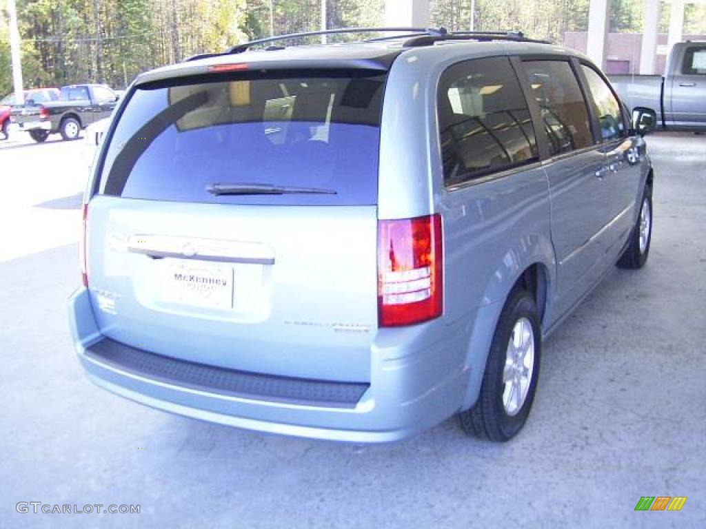 2010 Town & Country Touring - Clearwater Blue Pearl / Medium Slate Gray/Light Shale photo #5