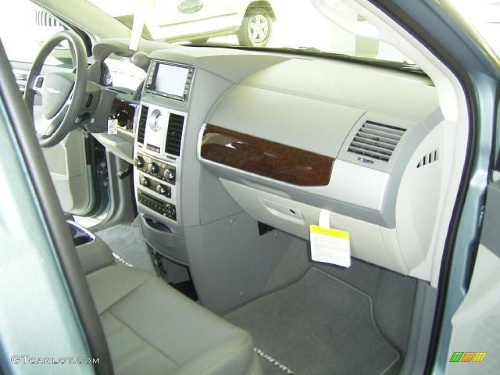 2010 Town & Country Touring - Clearwater Blue Pearl / Medium Slate Gray/Light Shale photo #16
