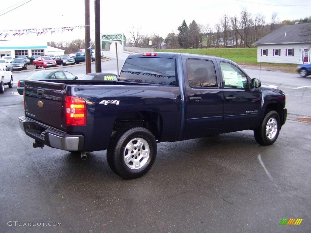 2009 Silverado 1500 LT Crew Cab 4x4 - Imperial Blue Metallic / Ebony photo #6