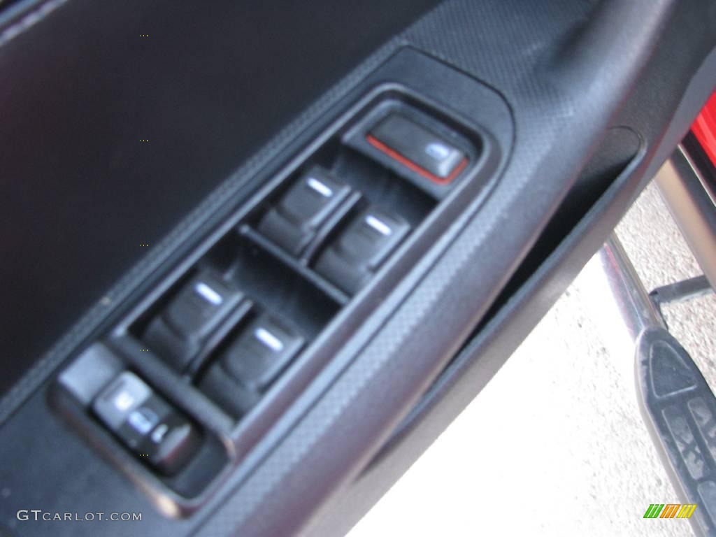 2006 H3  - Victory Red / Ebony Black/Morroco Brown photo #13
