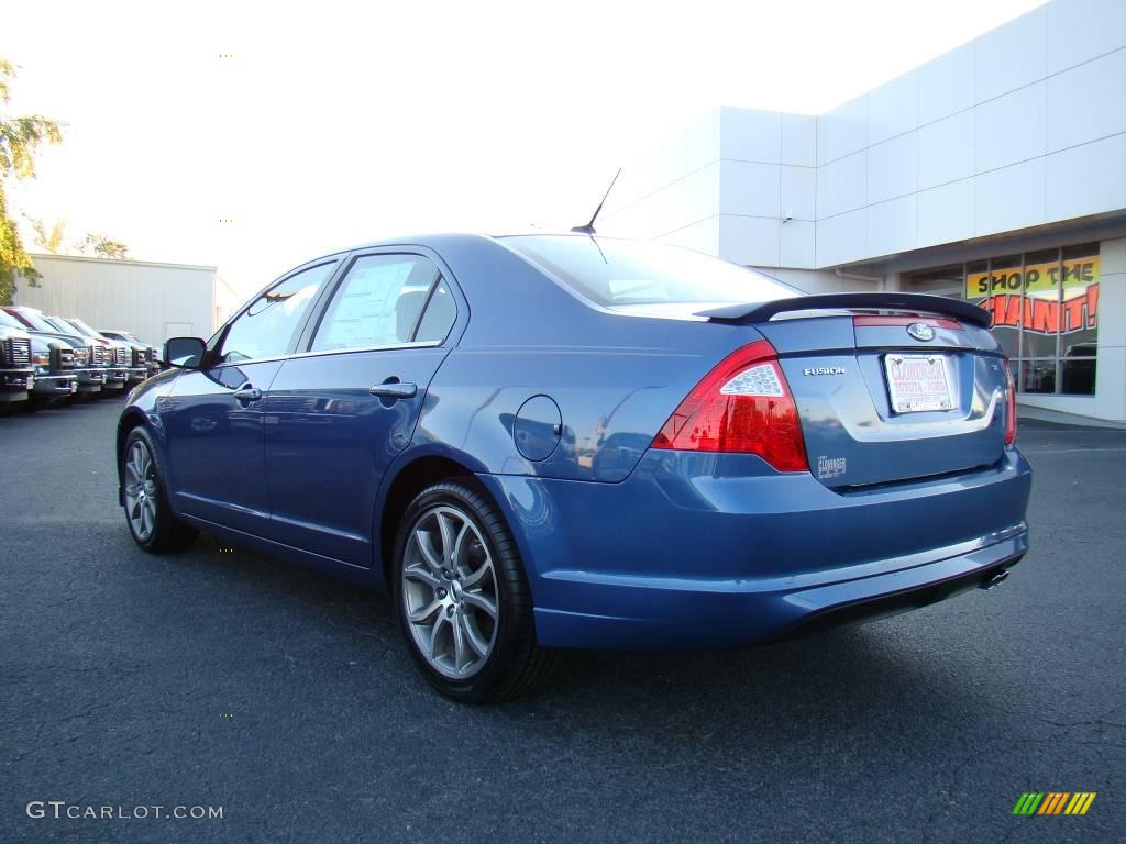 2010 Fusion SE - Sport Blue Metallic / Charcoal Black photo #26