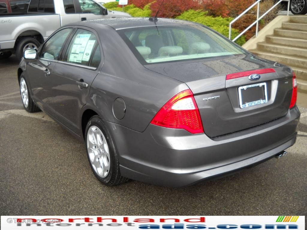 2010 Fusion SE - Sterling Grey Metallic / Medium Light Stone photo #8