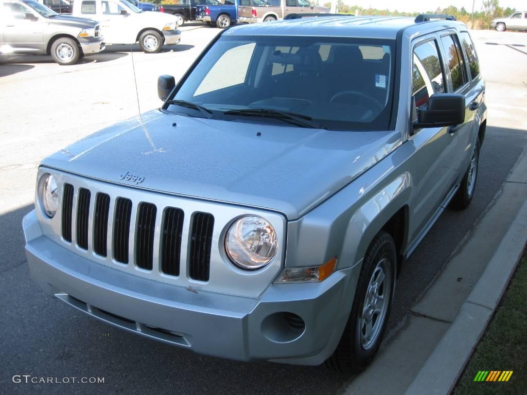 2008 Patriot Sport - Bright Silver Metallic / Dark Slate Gray photo #1