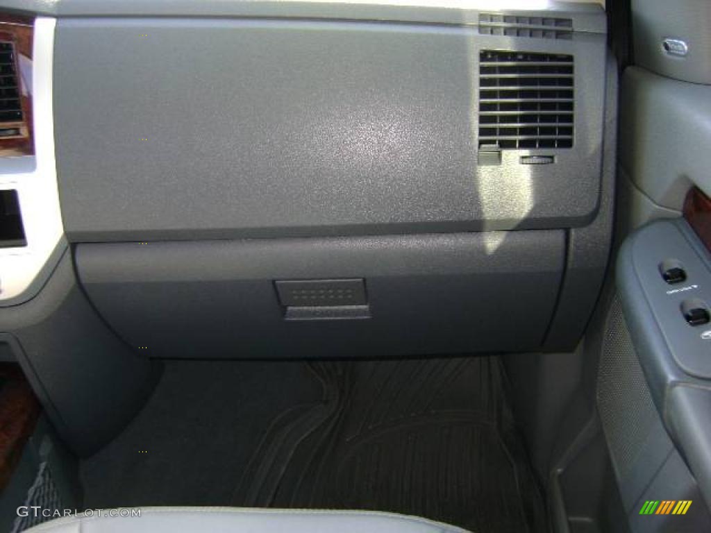2008 Ram 1500 Laramie Quad Cab 4x4 - Inferno Red Crystal Pearl / Medium Slate Gray photo #38