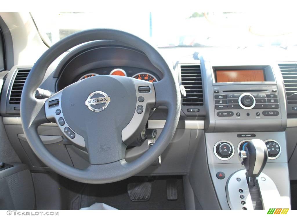 2008 Sentra 2.0 - Fresh Powder White / Charcoal/Steel photo #18