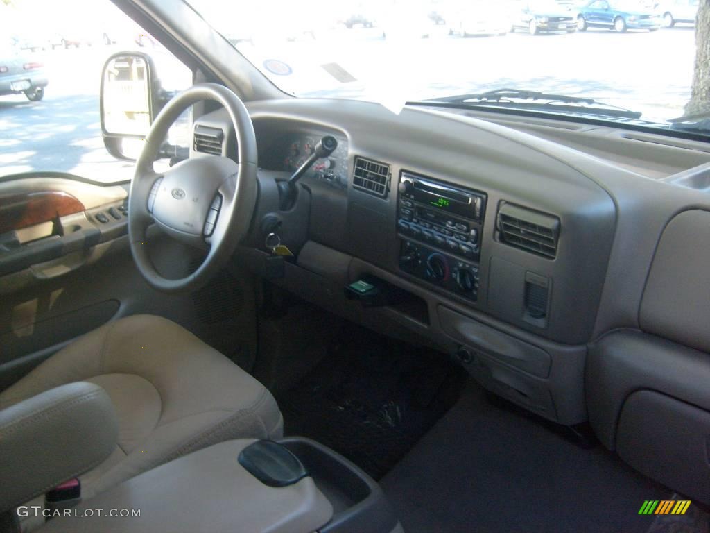2000 F350 Super Duty Lariat Crew Cab Dually - Woodland Green Metallic / Medium Parchment photo #11