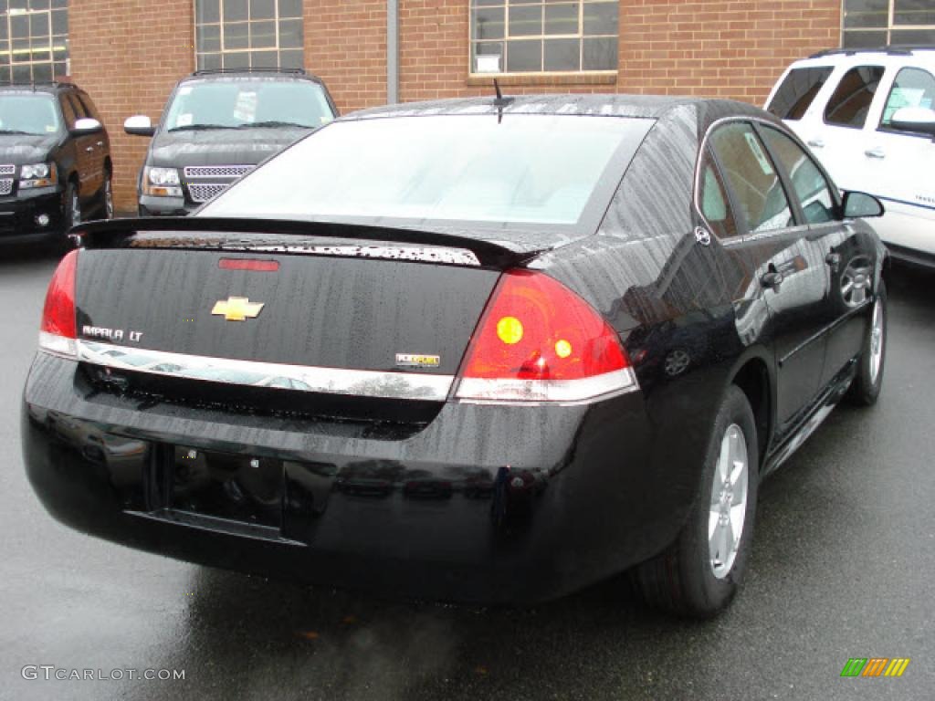 2009 Impala LT - Black / Gray photo #2