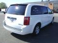 2009 Stone White Dodge Grand Caravan SE  photo #2