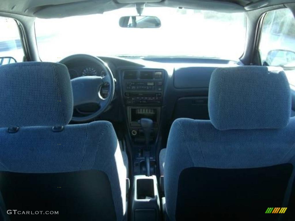 1996 Corolla DX Wagon - Super White / Gray photo #18