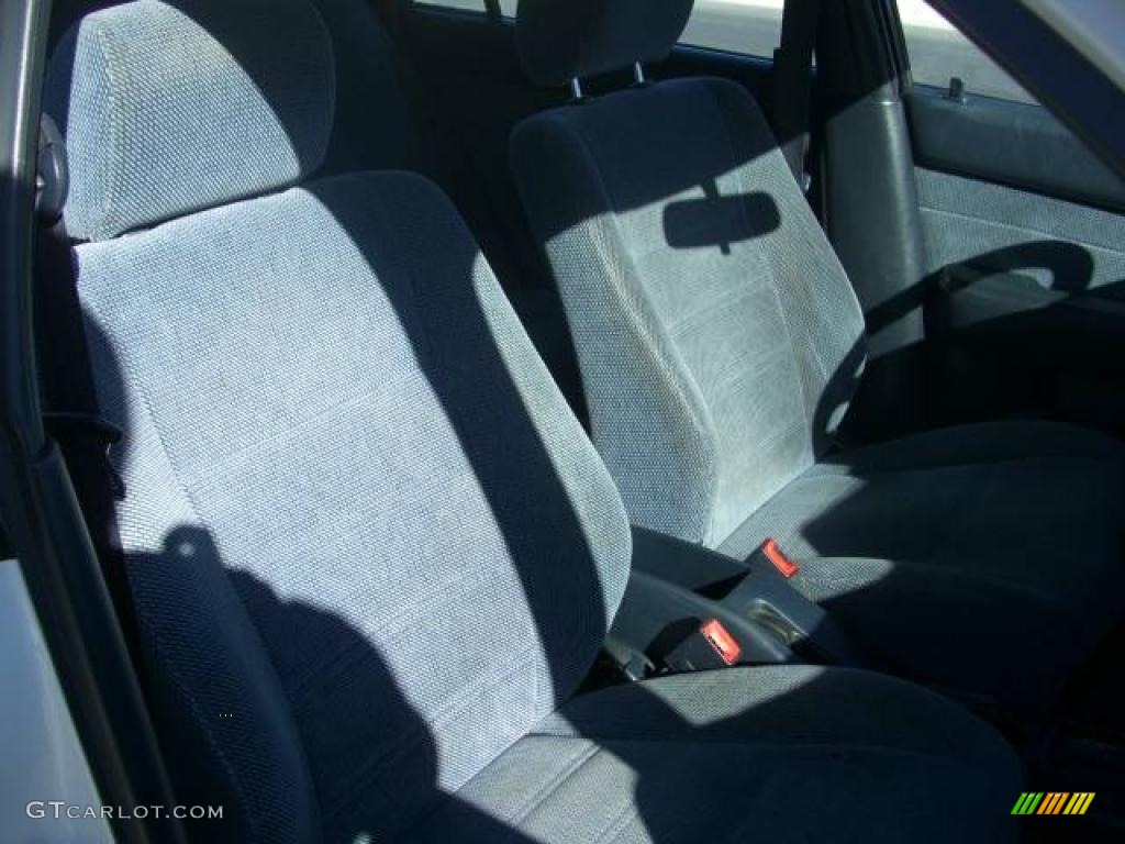 1996 Corolla DX Wagon - Super White / Gray photo #28