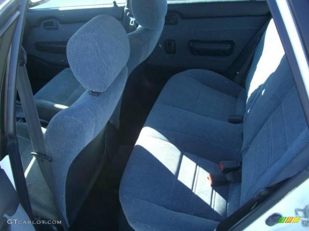 1996 Corolla DX Wagon - Super White / Gray photo #39