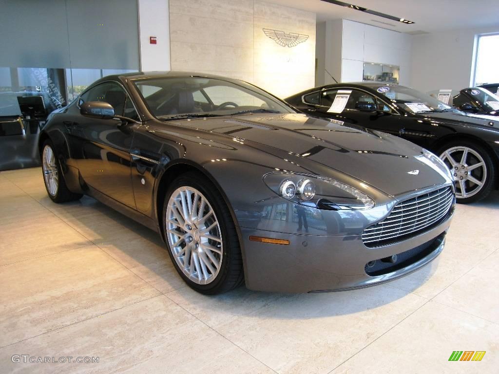 2009 V8 Vantage Coupe - Meteorite Silver / Iron Ore Red photo #1