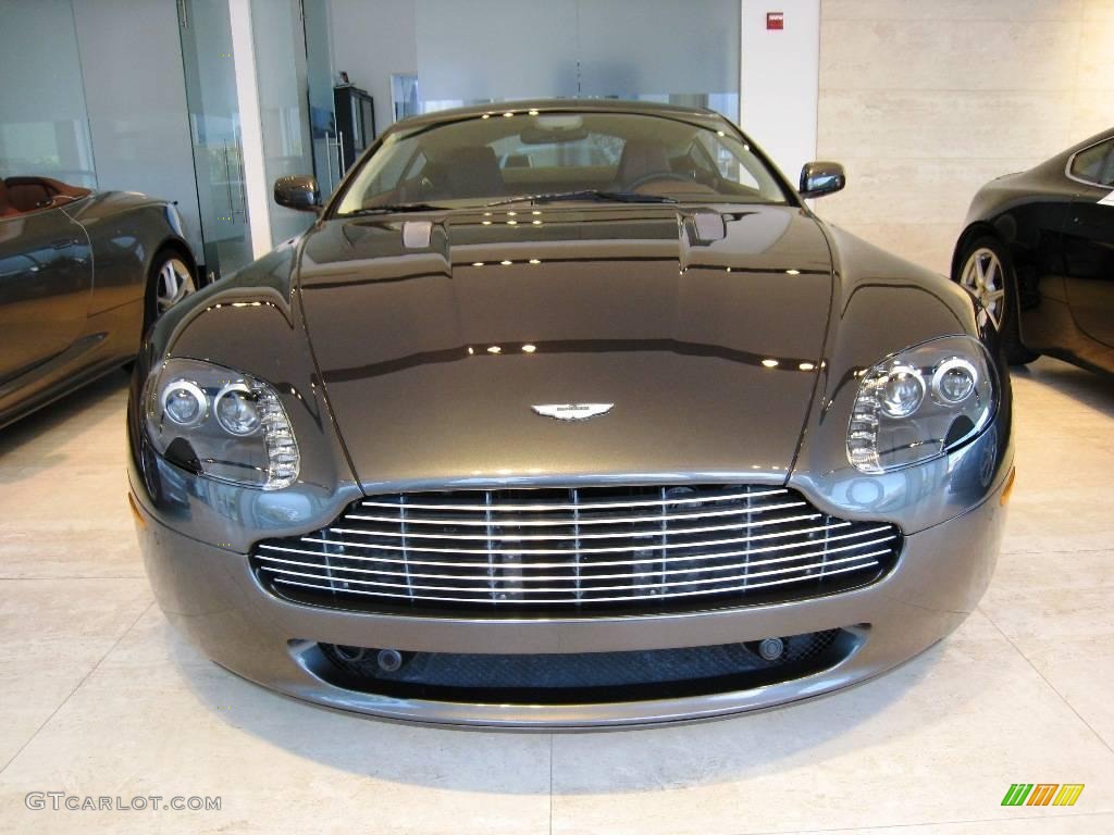 2009 V8 Vantage Coupe - Meteorite Silver / Iron Ore Red photo #2