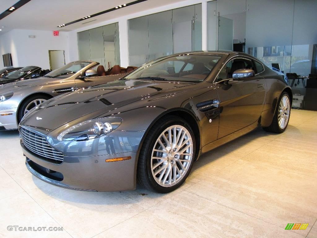 2009 V8 Vantage Coupe - Meteorite Silver / Iron Ore Red photo #3