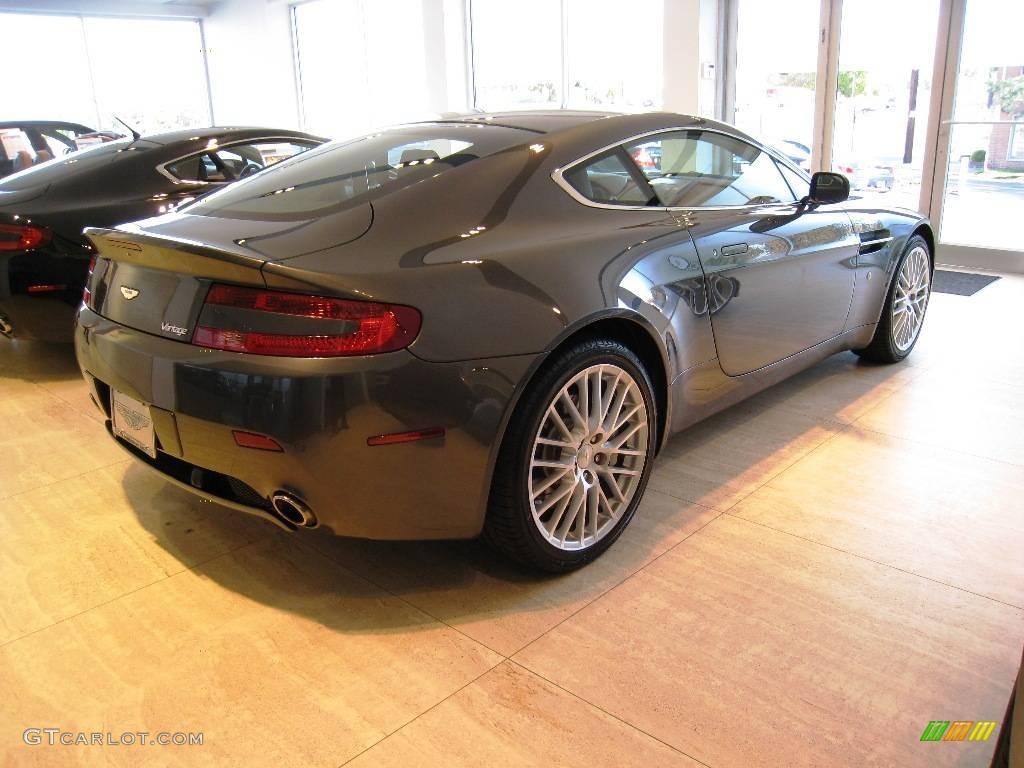 2009 V8 Vantage Coupe - Meteorite Silver / Iron Ore Red photo #6