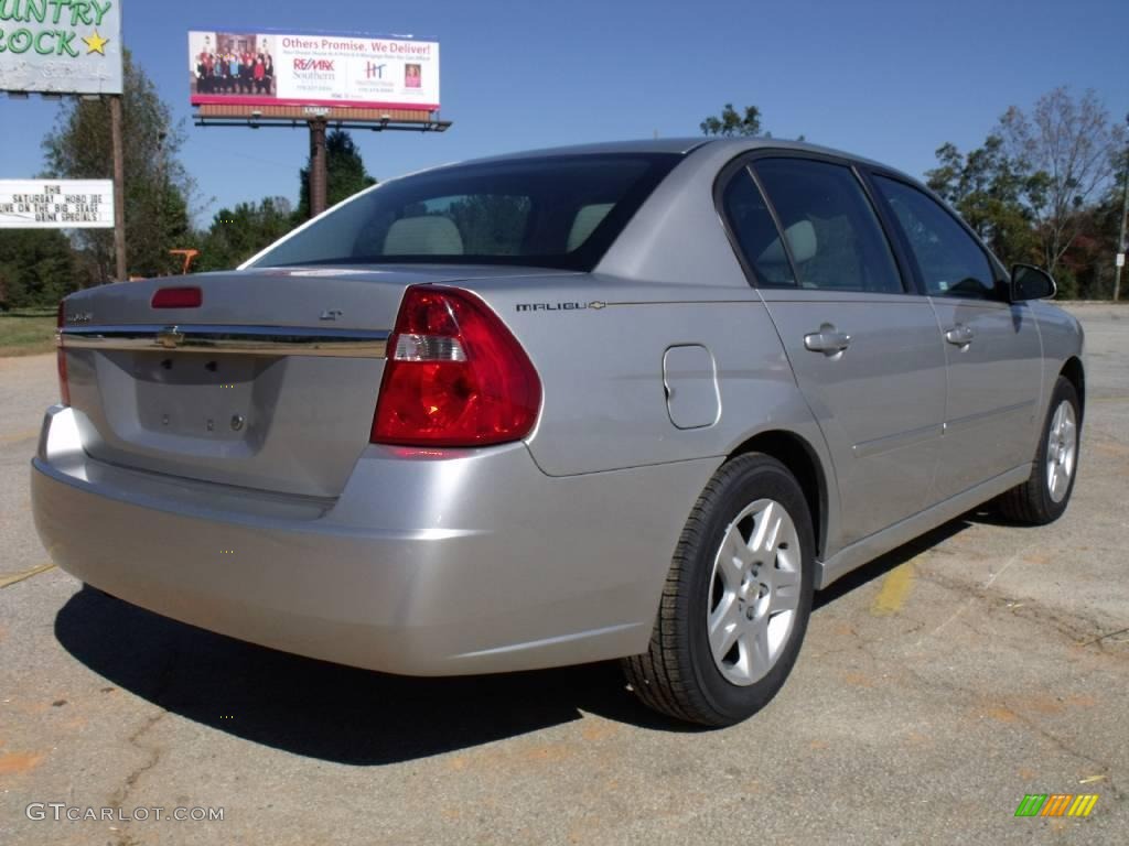 2006 Malibu LT Sedan - Silverstone Metallic / Titanium Gray photo #5