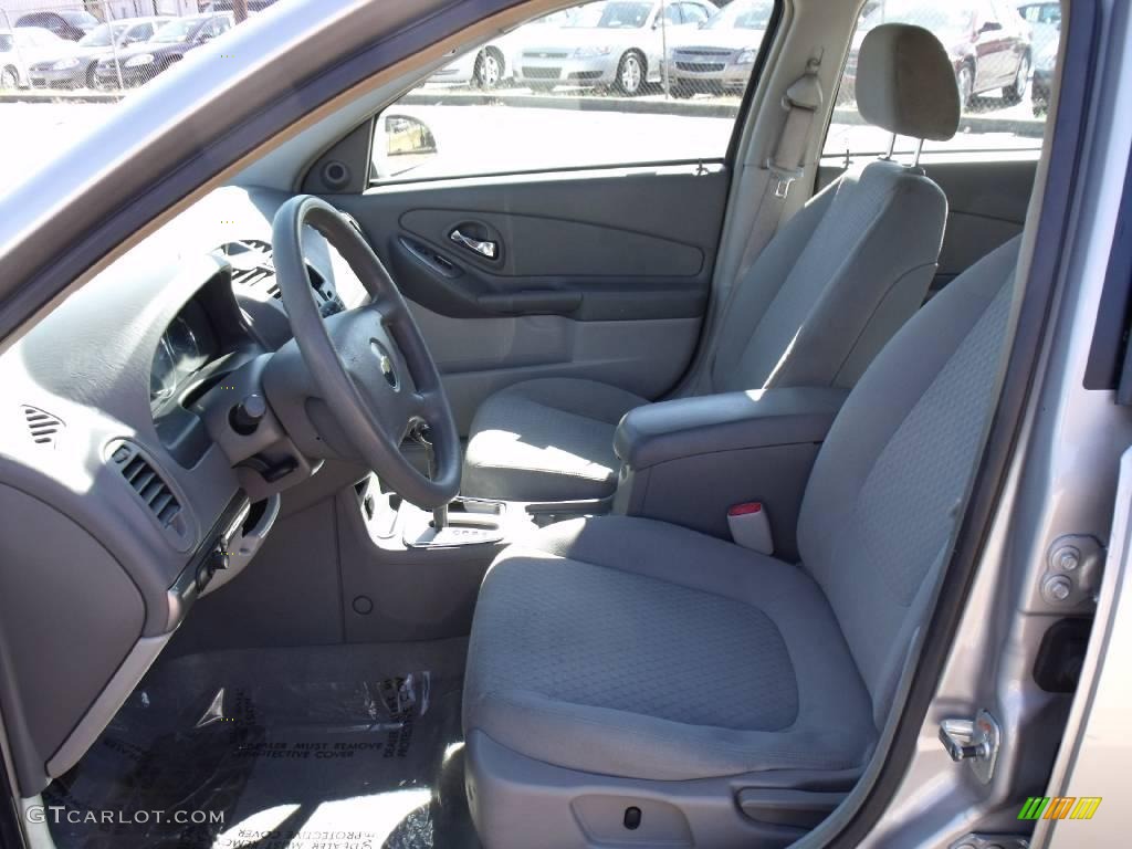 2006 Malibu LT Sedan - Silverstone Metallic / Titanium Gray photo #10