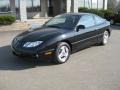 2005 Black Pontiac Sunfire Coupe  photo #2