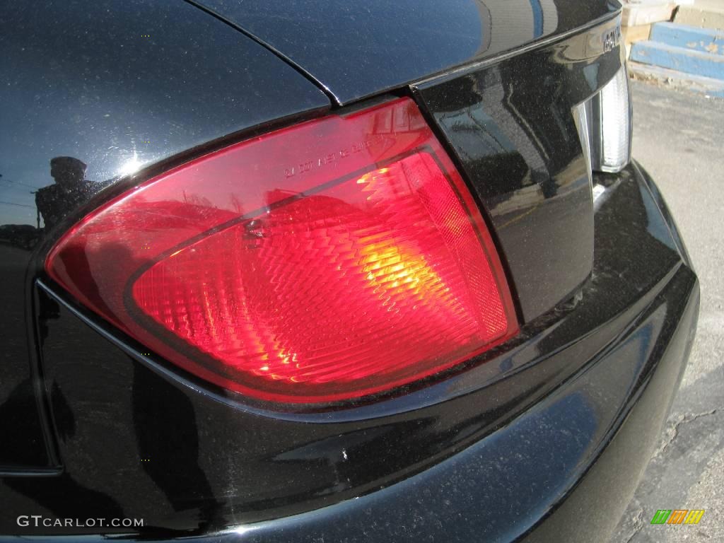 2005 Sunfire Coupe - Black / Graphite photo #14